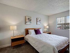 8600 Starboard Dr, Las Vegas, Nv 89117 in Las Vegas, NV (Photo 4 of 6)