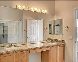 Expquisite 3 Bedroom Condo  in Las Vegas, NV (Photo 5 of 8)