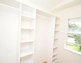 Affordable 3 Bedroom Home  in Waipahu, HI (Photo 6 of 12)