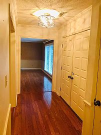 309 Benita Dr, Florence, Al 35634 in Florence, AL (Photo 4 of 10)