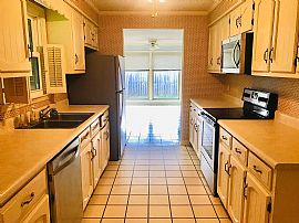 309 Benita Dr, Florence, Al 35634 in Florence, AL (Photo 9 of 10)