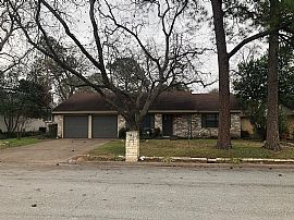 1208 Royal Ter, Hurst in Hurst, TX