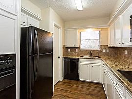 10027 Sageaspen Ln, Houston, in Houston, TX (Photo 3 of 3)