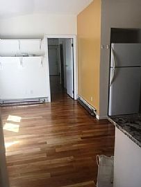 129 Bradford St, Bristol, Ri 02809 in Bristol, RI (Photo 5 of 12)