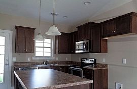 4396 Ridgemont Cir, Birmingham, Al 35244 in Birmingham, AL (Photo 5 of 10)