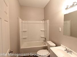 836 Mcmillon Ave Sw, Birmingham, Al 35211 in Birmingham, AL (Photo 10 of 12)