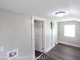 836 Mcmillon Ave Sw, Birmingham, Al 35211 in Birmingham, AL (Photo 7 of 12)