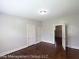 836 Mcmillon Ave Sw, Birmingham, Al 35211 in Birmingham, AL (Photo 9 of 12)