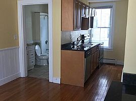 255 Danforth St #2, Portland, Me in Portland, ME (Photo 4 of 7)