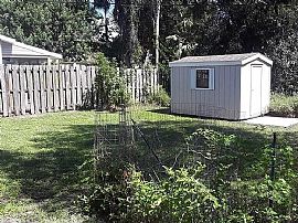 2310 Tami Sola St, Sarasota, Fl 34237 in Sarasota, FL (Photo 10 of 11)