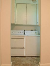 2880 Marguerite Park Dr Winston Salem Nc 27106 For $800/m in Winston-Salem, NC (Photo 4 of 7)