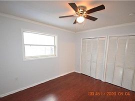 172 69th St N, Clearwater, Fl 33764 in Clearwater, FL (Photo 8 of 12)