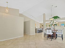 1423 E Tyson St, Chandler, Az 85225 in Chandler, AZ (Photo 5 of 12)