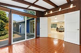 Country Living at Its Best. Quiet Neighborhood Near Snohomish in Snohomish, WA (Photo 5 of 7)