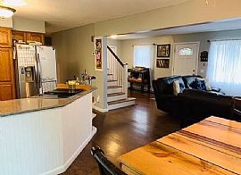 80 Lake Dr, Oakdale, Ct 06370 in Oakdale, CT (Photo 6 of 12)