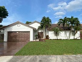 16351 Sw 146th Ct, Miami, Fl 33177 in Miami, FL