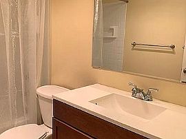 1001 Queen Anne Ave N Penthouse 701-1, Seattle, Wa  in Seattle, WA (Photo 7 of 8)