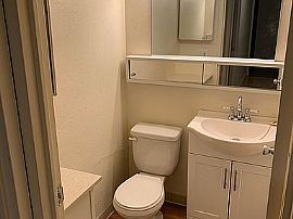 106 22nd Ave S, Seattle, Wa in Seattle, WA (Photo 7 of 7)