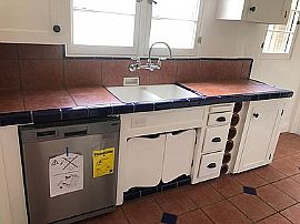 102 Pomona Ave #c, Long Beach, Ca in Long Beach, CA (Photo 12 of 12)