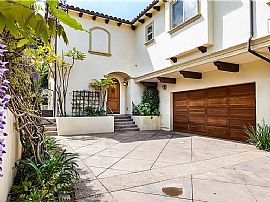 1130 10th St #b, Manhattan Beach, Ca in Manhattan Beach, CA