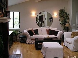 6 Bermuda Ct, Manhattan Beach, Ca  in Manhattan Beach, CA (Photo 4 of 12)