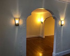 158 Evergreen St #1, Providence, Ri 02906 in Providence, RI