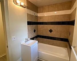 519 Angell St, Providence, Ri 02906 in Providence, RI (Photo 12 of 12)