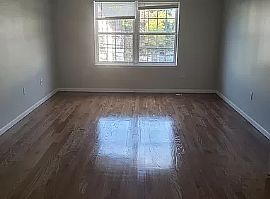 Charming 3 Bedroom in Jersey City, NJ (Photo 6 of 7)