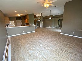 550 Cody Caleb Dr, Winter Haven, Fl 33884 in Winter Haven, FL (Photo 3 of 6)