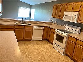 550 Cody Caleb Dr, Winter Haven, Fl 33884 in Winter Haven, FL (Photo 4 of 6)