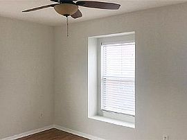 4883 Tuscan Loon Dr, Tampa, Fl in Tampa, FL (Photo 2 of 7)