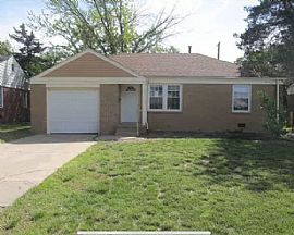822 S Apache Dr, Wichita, Ks 67207 For $600/m Deposit $600 in Wichita, KS