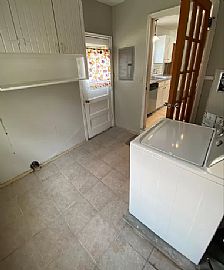 822 S Apache Dr, Wichita, Ks 67207 For $600/m Deposit $600 in Wichita, KS (Photo 2 of 5)