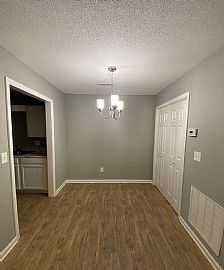 430 Canterbury Rd Apt A, Montevallo, Al 35115 in Montevallo, AL (Photo 3 of 12)