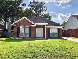 854 Louise Ave, Mobile, Al 36609 in Mobile, AL