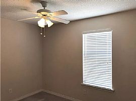 854 Louise Ave, Mobile, Al 36609 in Mobile, AL (Photo 8 of 12)