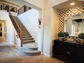 6913 S Black Hills Way, Chandler, Az 85249 in Chandler, AZ (Photo 2 of 8)