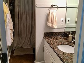 704 Russell St Ne, Huntsville, Al 35801 in Huntsville, AL (Photo 6 of 9)