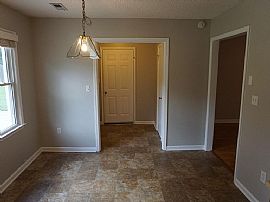 118 Water Oak Ct, Harvest, Al 35749 in Harvest, AL (Photo 2 of 11)