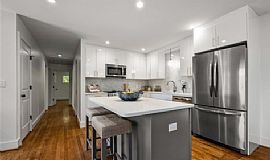 1704 Saulter Rd, Homewood, Al 35209 in Homewood, AL (Photo 3 of 4)