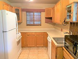 3037 E Mulberry Dr, Phoenix in Phoenix, AZ (Photo 2 of 12)