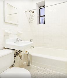 Very Comfortable and Charming Apartment  in New York, NY (Photo 2 of 10)