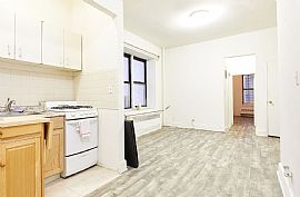 Very Comfortable and Charming Apartment  in New York, NY (Photo 6 of 10)