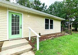 5652 Dee St #b, Gulf Shores, Al 36542 in Gulf Shores, AL