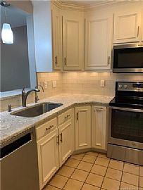 705 Lake Ave Unit 42, Bristol, Ct 06010 in Bristol, CT (Photo 2 of 7)