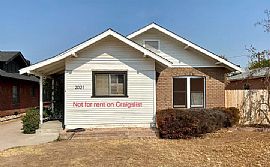 2021 N 8th St, Phoenix, Az 85006 in Phoenix, AZ