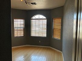 12195 E 33rd St, Yuma, Az 85367 in Yuma, AZ (Photo 4 of 12)