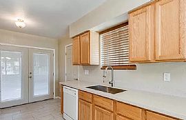 1307 W Grovers Ave, Phoenix, Az 85023 in Phoenix, AZ (Photo 8 of 12)