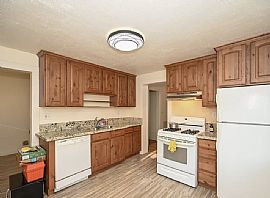 1748 S 200 E, Salt Lake C in Salt Lake City, UT (Photo 4 of 6)