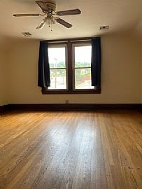 1549 Dixie St, Charleston, Wv 25311 in Charleston, WV (Photo 8 of 10)